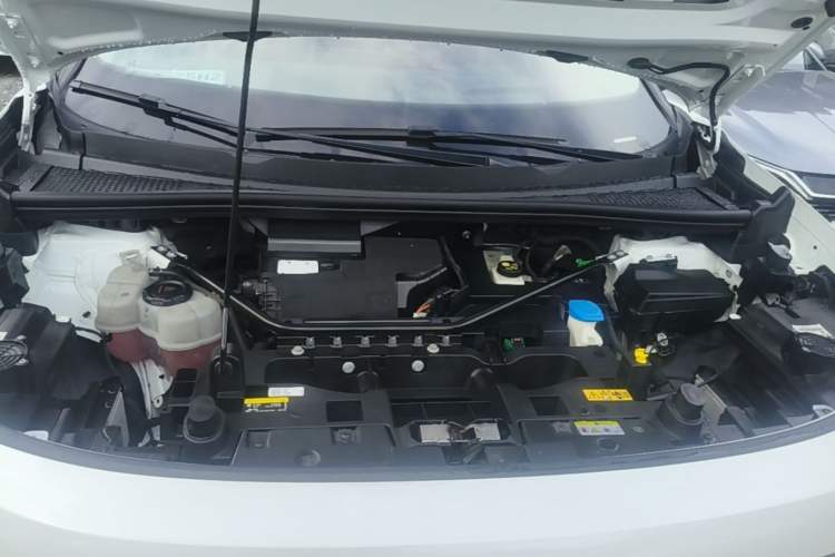 Used Volkswagen ID.6 CROZZ 2021 High-Performance PRIME Edition Engine Bay