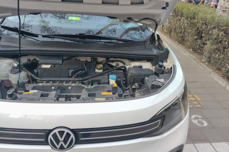 Used Volkswagen ID.6 CROZZ 2021 Revised Version Long-Range PRO Edition Engine Bay Left