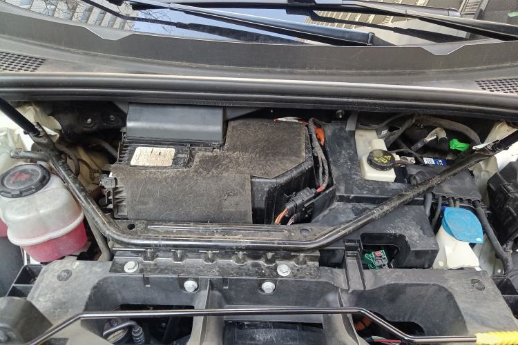 Used Volkswagen ID.6 CROZZ 2021 High-Performance PRIME Edition Engine Bay