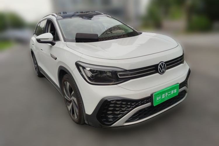 Used Volkswagen ID.6 CROZZ 2021 Long-Range PURE+ Edition Front Right 45 Deg