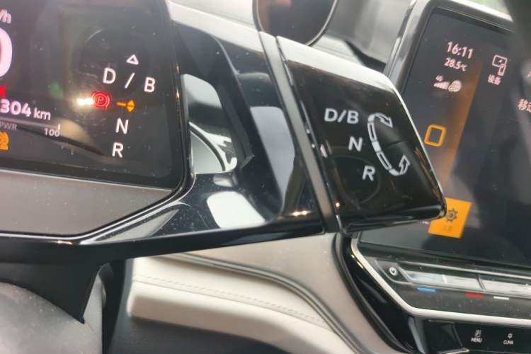Used Volkswagen ID.6 CROZZ 2021 Long-Range PRO Edition Gear Lever