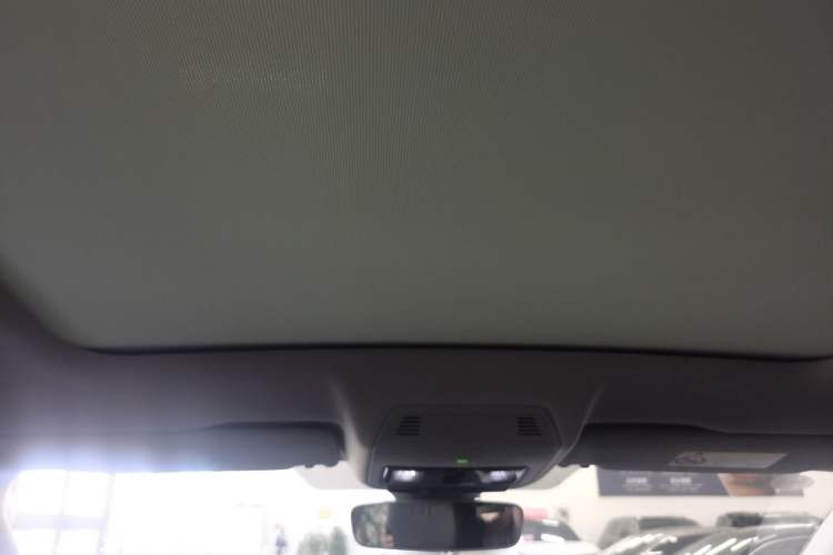 Used Volkswagen ID.6 CROZZ 2021 Long-Range PURE+ Edition Headliner