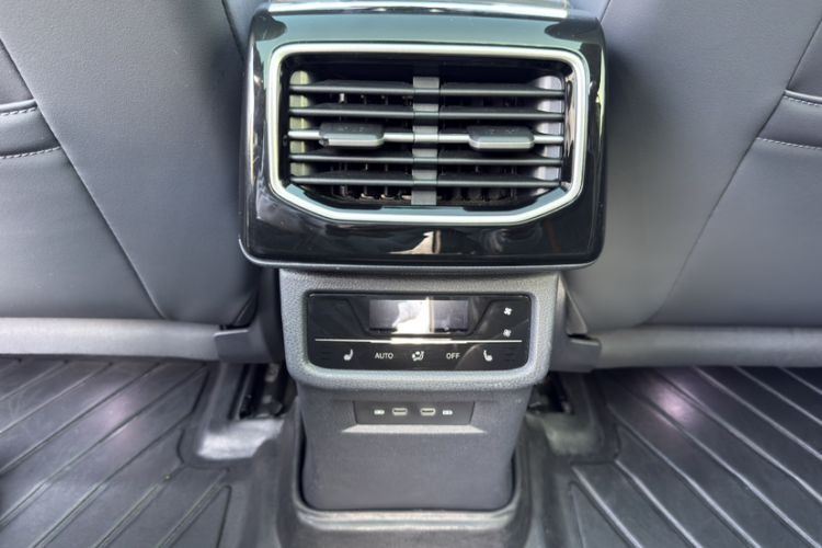 Used Volkswagen ID.6 CROZZ 2021 High-Performance PRIME Edition Interior 1