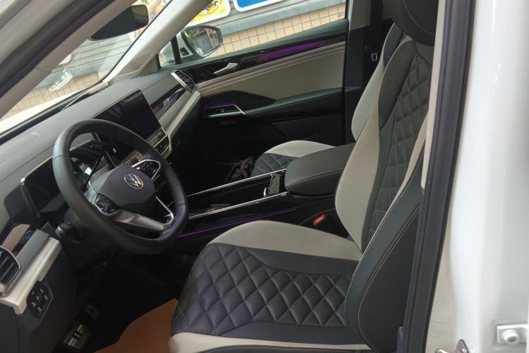 Used Volkswagen ID.6 CROZZ 2021 Revised Version Long-Range PURE+ Edition Left Front Seat