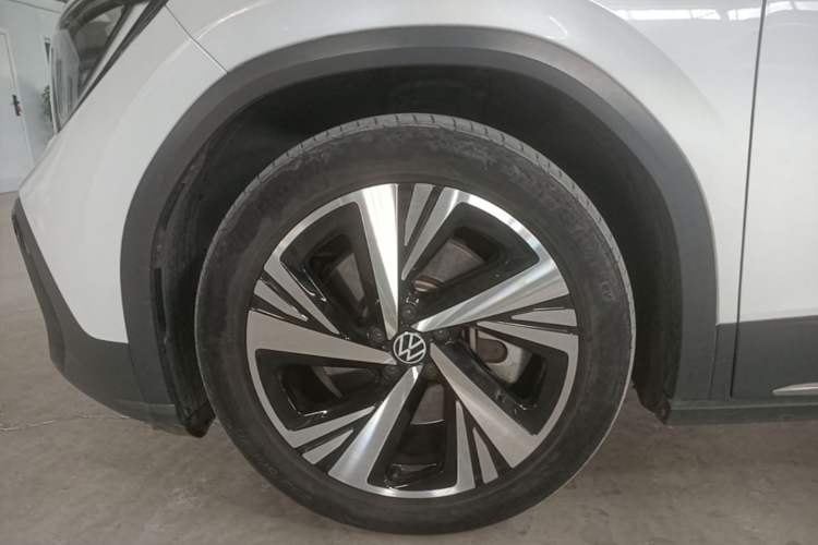 Used Volkswagen ID.6 CROZZ 2021 Revised Version Long-Range PURE+ Edition Left Front Wheel Hub