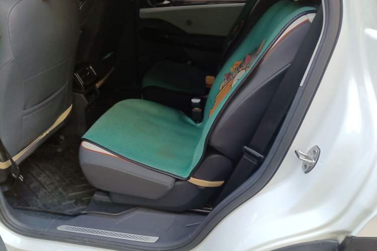 Used Volkswagen ID.6 CROZZ 2021 High-Performance PRIME Edition Left Rear Seat