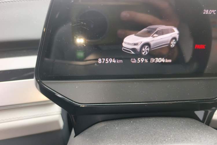 Used Volkswagen ID.6 CROZZ 2021 Long-Range PRO Edition Odometer Close Up