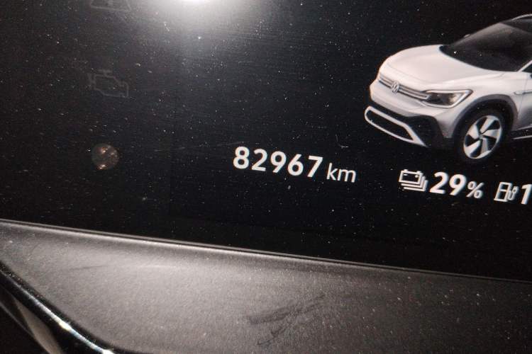 Used Volkswagen ID.6 CROZZ 2021 Long-Range PRO Edition Odometer Close Up