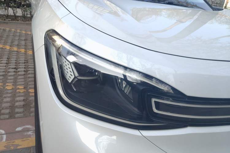 Used Volkswagen ID.6 CROZZ 2021 Revised Version Long-Range PRO Edition Right Front Headlight