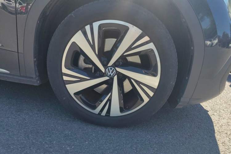 Used Volkswagen ID.6 CROZZ 2021 Revised Version Long-Range PRO Edition Right Front Wheel Hub