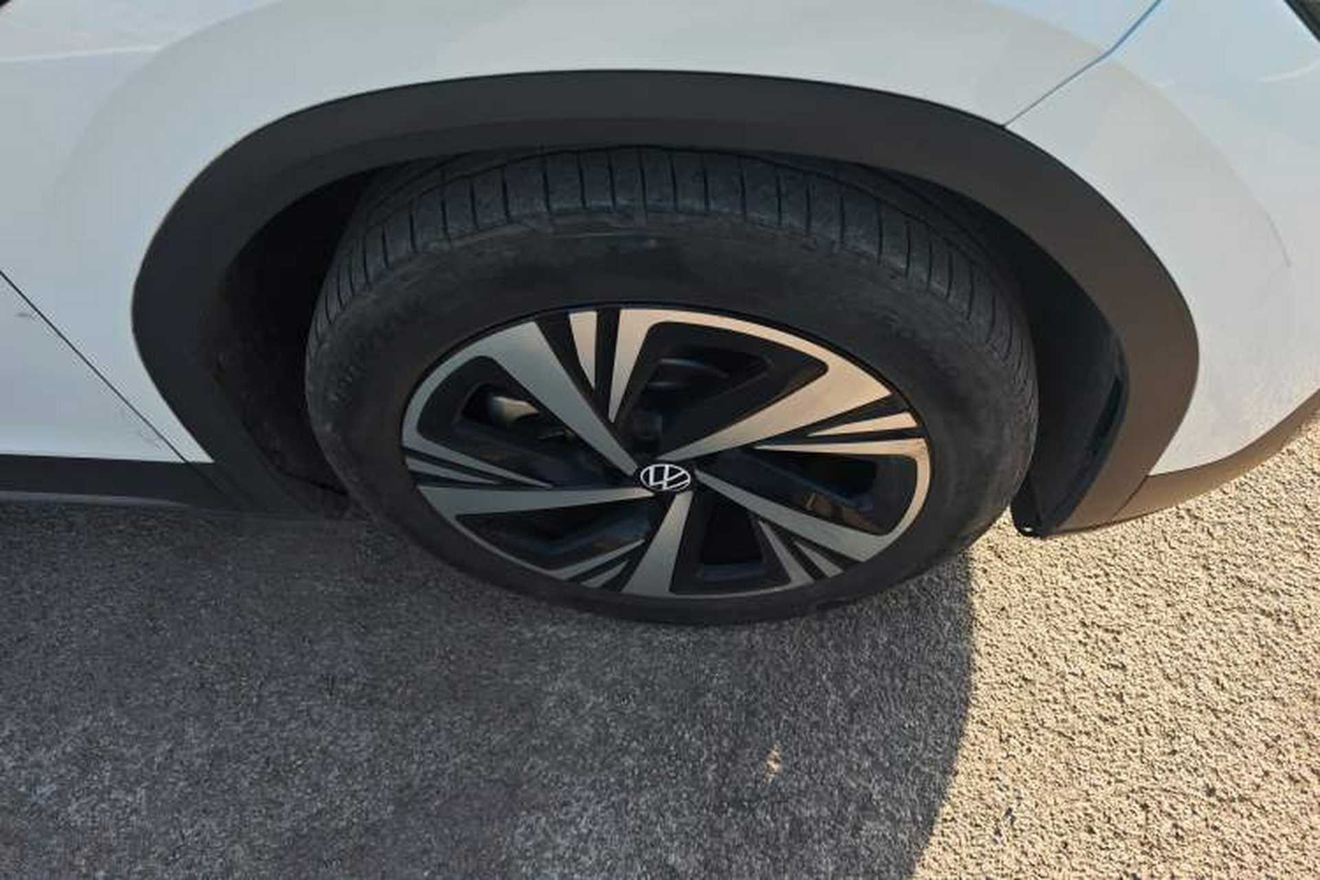 Used Volkswagen ID.6 CROZZ 2021 Revised Version Long-Range PRO Edition Right Front Wheel Hub