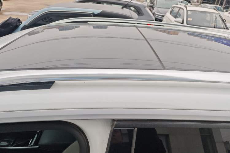 Used Volkswagen ID.6 CROZZ 2021 Long-Range PURE+ Edition Roof