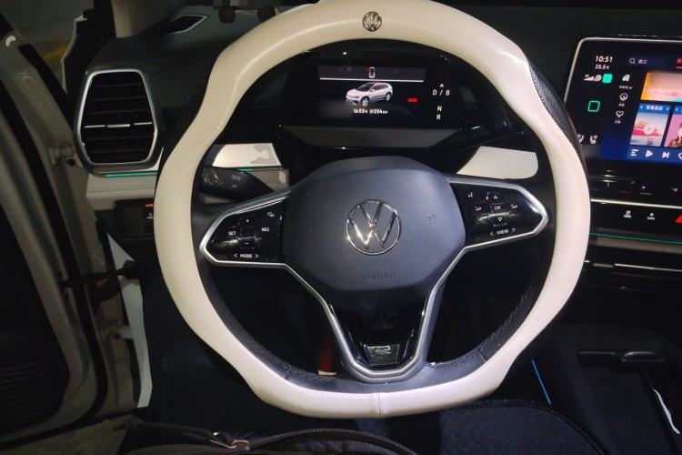 Used Volkswagen ID.6 CROZZ 2021 Long-Range PRO Edition Steering Wheel