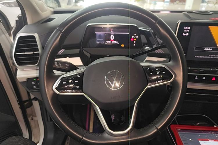Used Volkswagen ID.6 CROZZ 2021 Long-Range PRO Edition Steering Wheel
