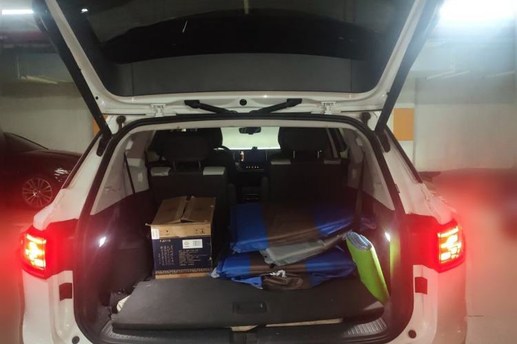 Used Volkswagen ID.6 CROZZ 2021 Long-Range PRO Edition Trunk
