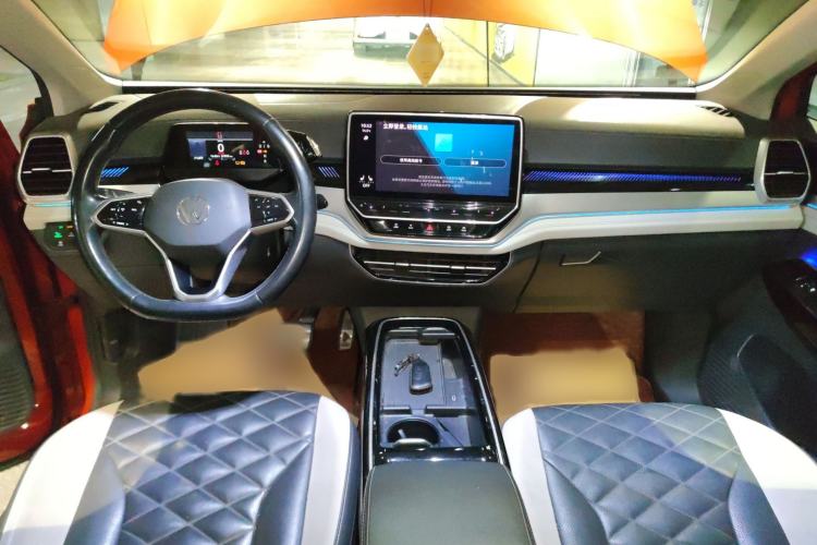 Used Volkswagen ID.6 CROZZ 2021 Long-Range PURE+ Edition Interior 2