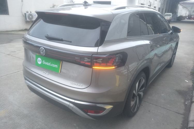 Used Volkswagen ID.6 CROZZ 2021 Long-Range PURE+ Edition Rear Right 45 Deg