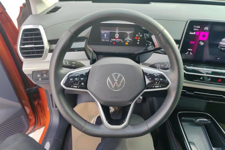Used Volkswagen ID.6 CROZZ 2021 Long-Range PRO Edition Steering Wheel