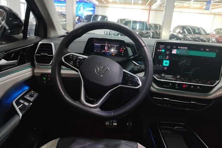 Used Volkswagen ID.6 CROZZ 2021 First Edition Steering Wheel