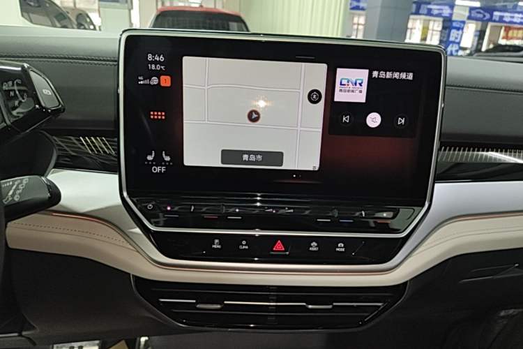 Used Volkswagen ID.6 CROZZ 2022 Long-Range PRO Edition Audio And AC Panel
