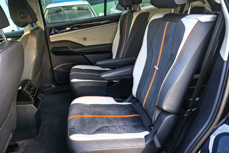 Used Volkswagen ID.6 CROZZ 2022 Long-Range PRO Edition Interior 3