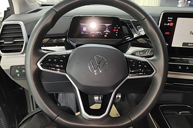 Used Volkswagen ID.6 CROZZ 2022 Long-Range PRO Edition Steering Wheel