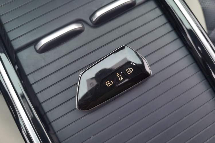 Used Volkswagen ID.6 CROZZ 2022 Standard Range PURE Edition Vehicle Key