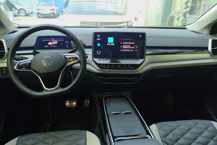 Used Volkswagen ID.6 CROZZ 2022 Long-Range PRO Edition Audio And AC Panel