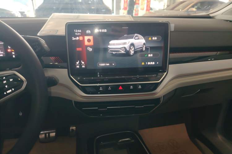 Used Volkswagen ID.6 CROZZ 2022 Long-Range PRO Edition Audio And AC Panel