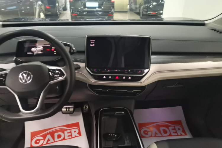 Used Volkswagen ID.6 CROZZ 2022 Standard Range PURE Edition Audio And AC Panel