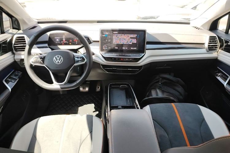 Used Volkswagen ID.6 CROZZ 2022 Long-Range PRO Edition Center Console