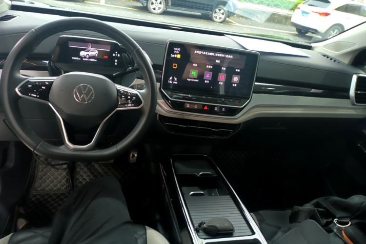 Used Volkswagen ID.6 CROZZ 2022 Long-Range PRO Edition Center Console