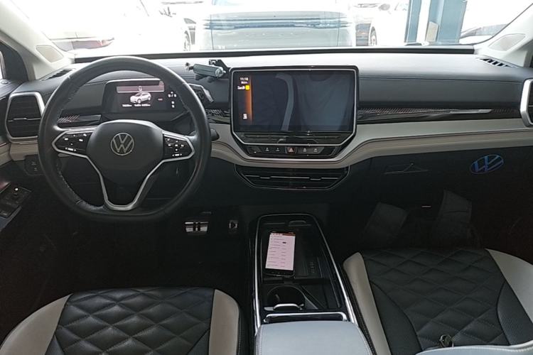 Used Volkswagen ID.6 CROZZ 2022 Long-Range PRO Edition Center Console