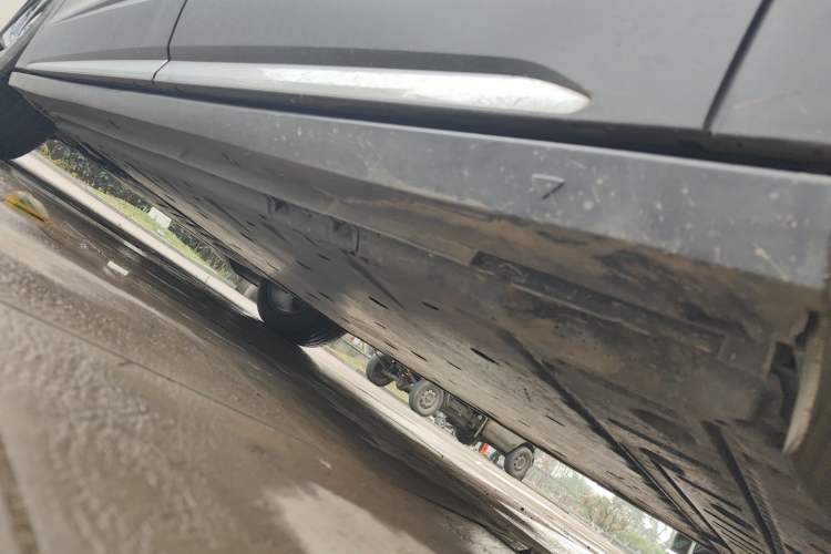 Used Volkswagen ID.6 CROZZ 2022 Long-Range PRO Edition Chassis Rear Left