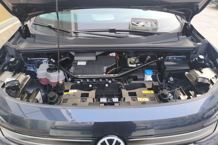 Used Volkswagen ID.6 CROZZ 2022 Long-Range PRO Edition Engine Bay