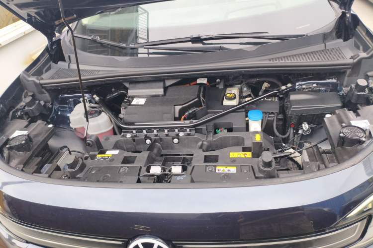 Used Volkswagen ID.6 CROZZ 2022 Long-Range PRO Edition Engine Bay