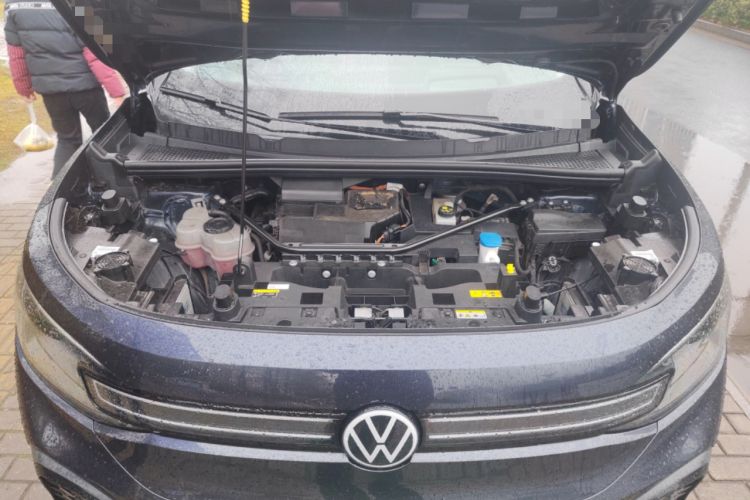 Used Volkswagen ID.6 CROZZ 2022 Long-Range PRO Edition Engine Bay