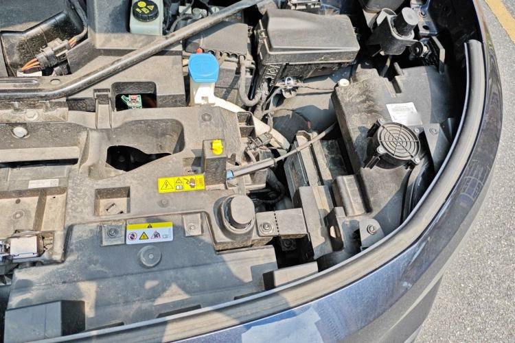 Used Volkswagen ID.6 CROZZ 2022 Long-Range Lite PRO Edition Engine Bay Left
