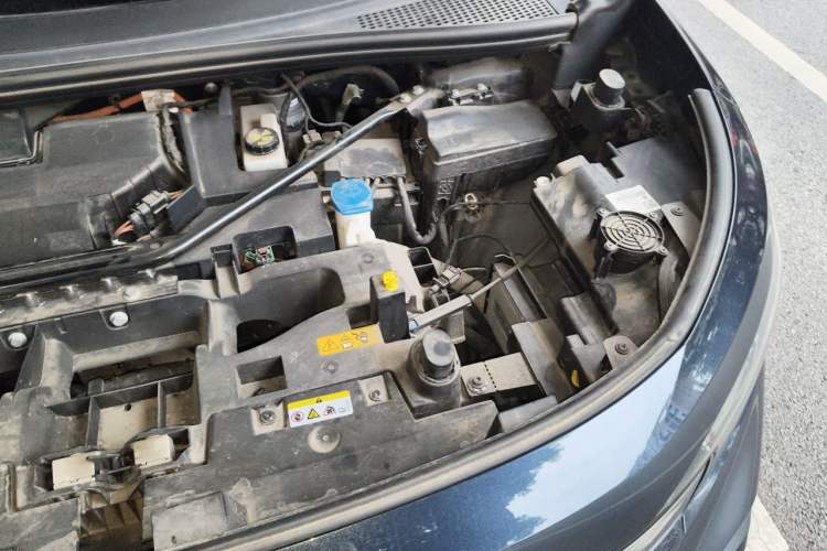 Used Volkswagen ID.6 CROZZ 2022 Long-Range PRO Edition Engine Bay Left
