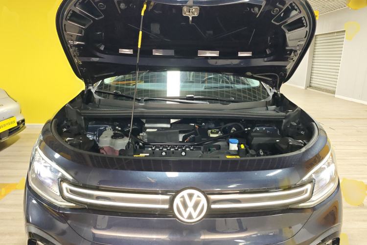 Used Volkswagen ID.6 CROZZ 2022 Long-Range PRO Edition Engine Bay