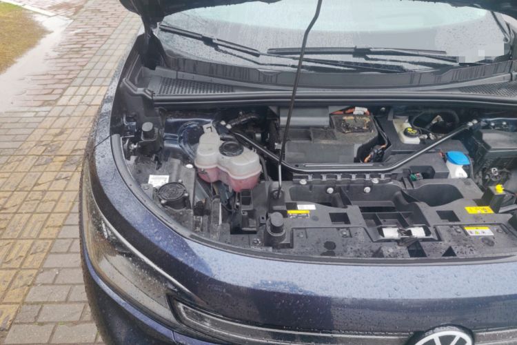 Used Volkswagen ID.6 CROZZ 2022 Long-Range PRO Edition Engine Bay Right