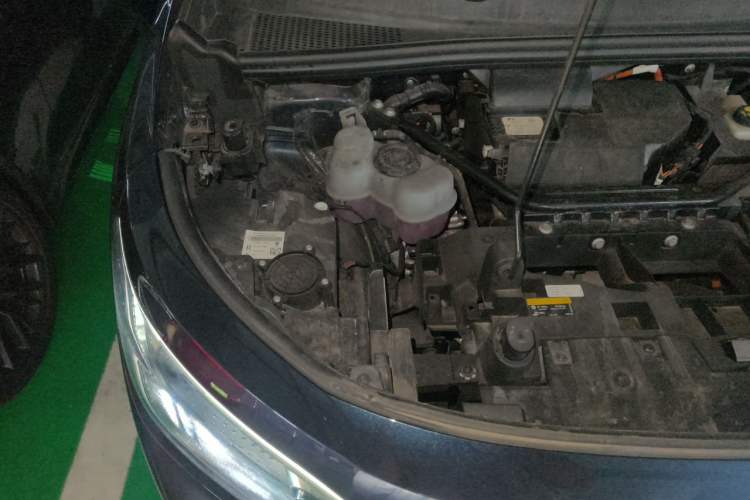 Used Volkswagen ID.6 CROZZ 2022 Long-Range PRO Edition Engine Bay Right