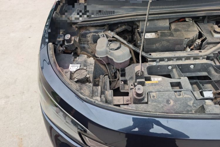 Used Volkswagen ID.6 CROZZ 2022 Long-Range PURE+ Edition Engine Bay Right