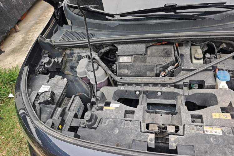 Used Volkswagen ID.6 CROZZ 2022 Long-Range PRO Edition Engine Bay Right