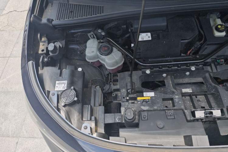 Used Volkswagen ID.6 CROZZ 2022 Long-Range Lite PRO Edition Engine Bay Right