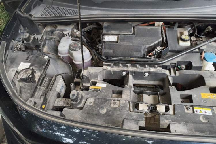 Used Volkswagen ID.6 CROZZ 2022 Long-Range PRO Edition Engine Bay Right
