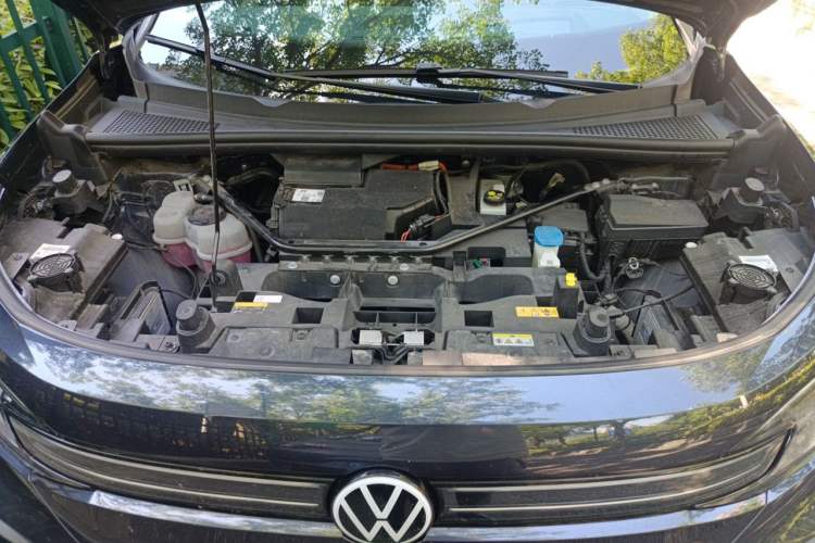Used Volkswagen ID.6 CROZZ 2022 Long-Range PRO Edition Engine Bay