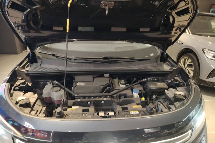 Used Volkswagen ID.6 CROZZ 2022 Long-Range PRO Edition Engine Bay