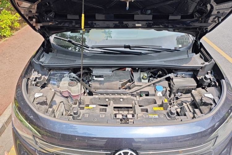 Used Volkswagen ID.6 CROZZ 2022 Long-Range Lite PRO Edition Engine Bay