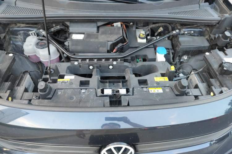 Used Volkswagen ID.6 CROZZ 2022 Long-Range PRO Edition Engine Bay